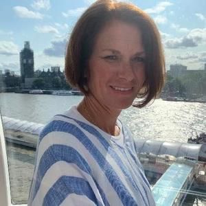 Meet your Posher, Sally